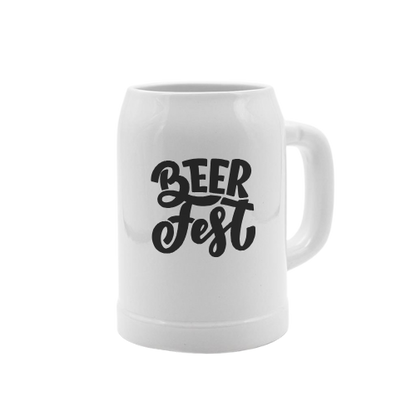 Caneca de cerveja estilo Oktoberfest com design em preto